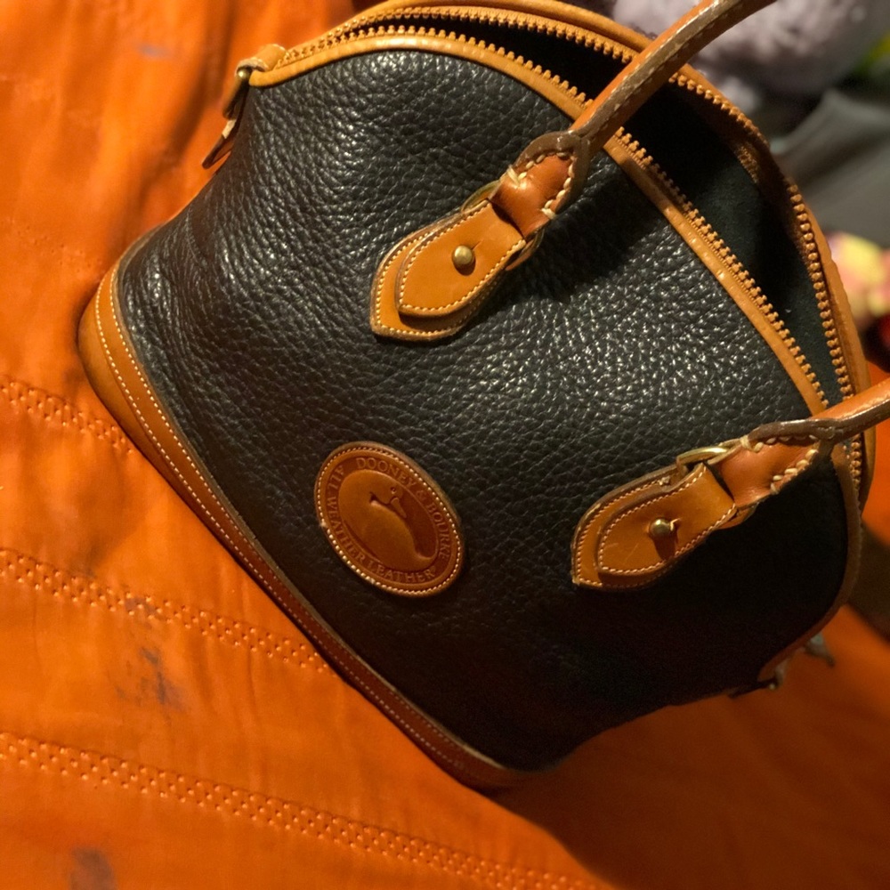 Dooney & Bourke